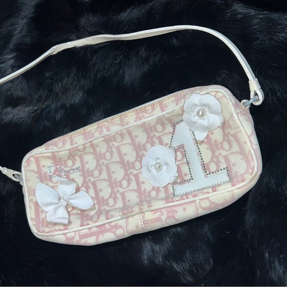Christian Dior Limited Edition Runway Collection 2004 Pink Mini Shoulder Bag - Picture 2 of 9